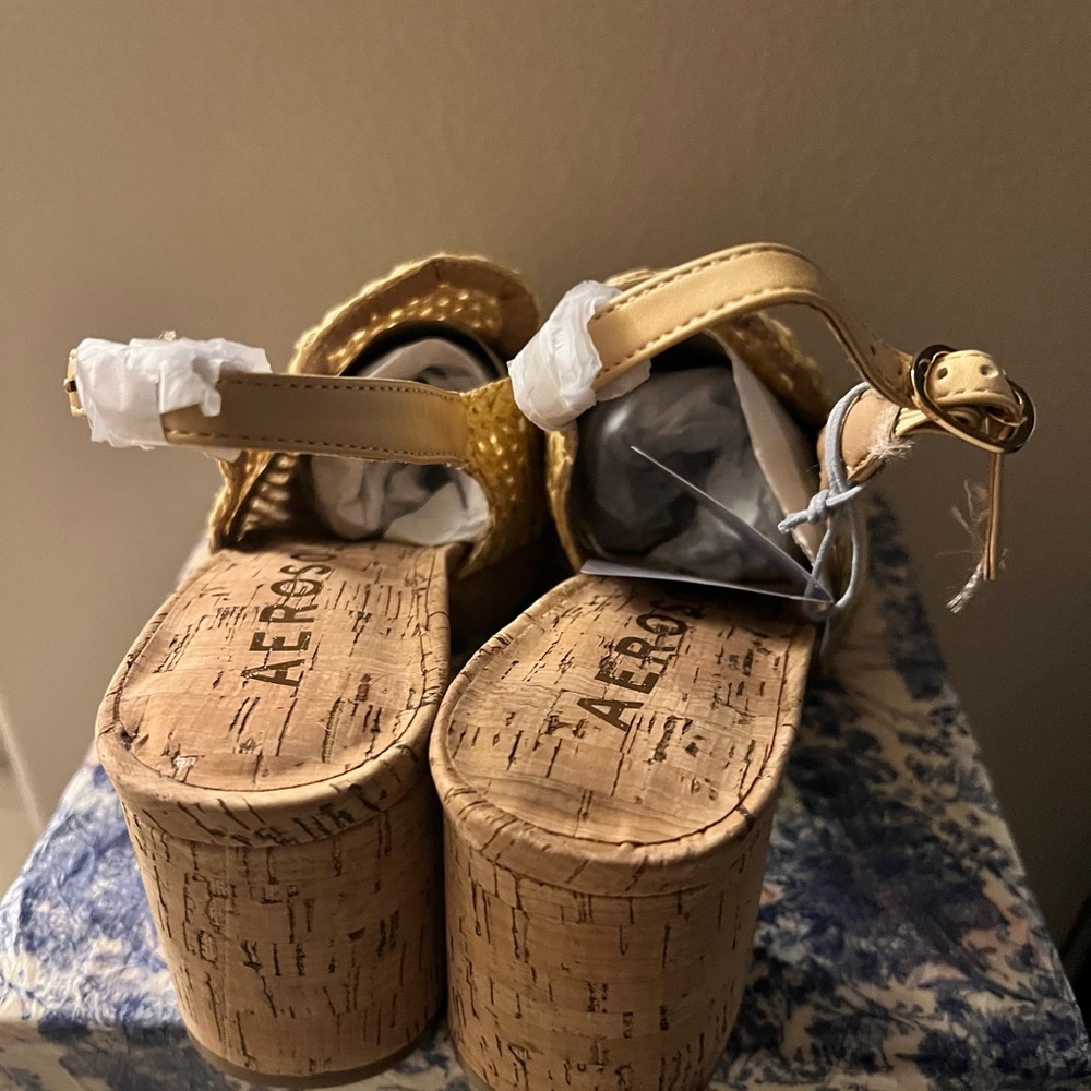 AEROSOLES Woven Beige Espadrilles - Picture 4 of 5